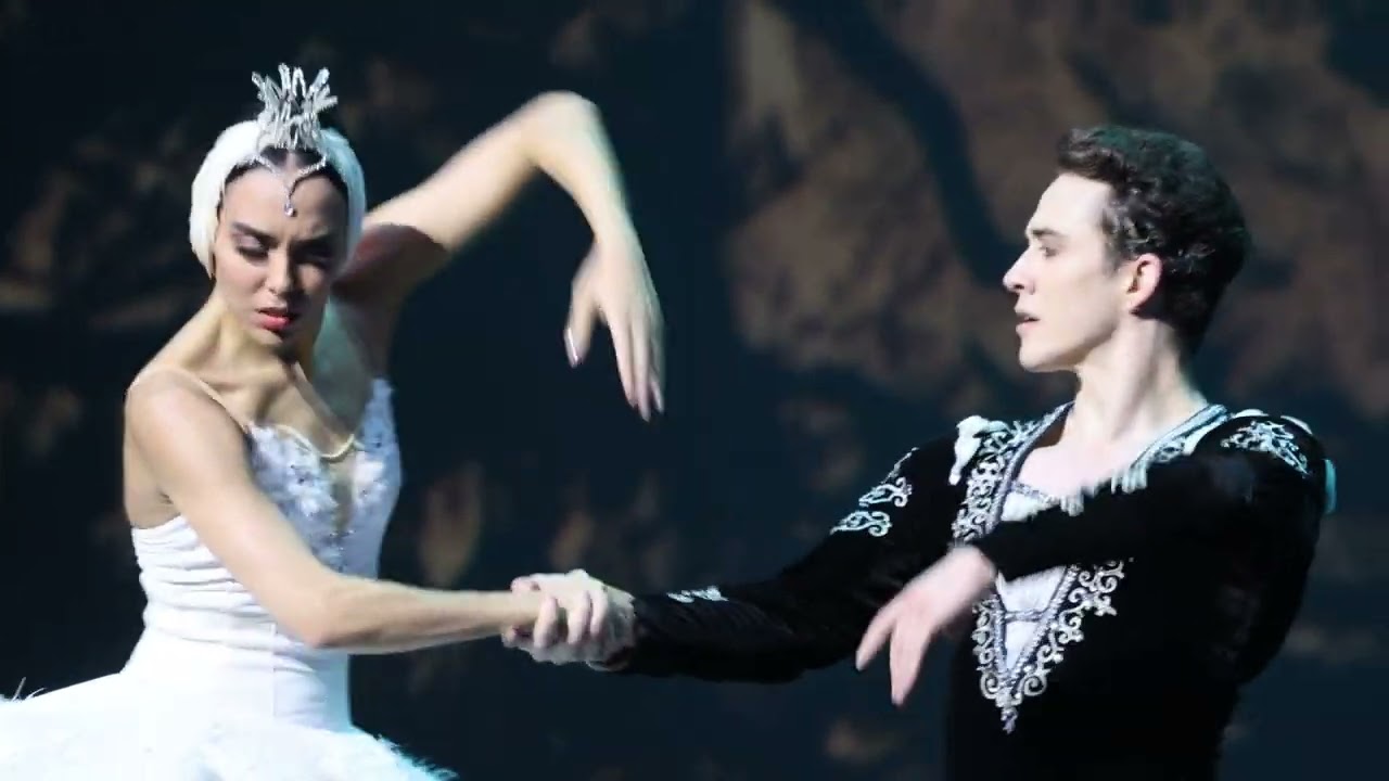 Lago dos Cisnes - Abertura Festival de Dança de Joinville (2025)