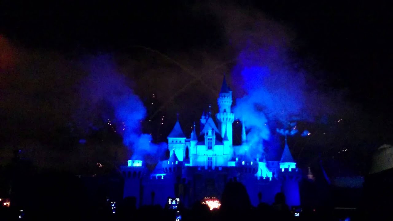 Hongkong Disneyland Fireworks at Sleeping Beauty Castle - 20 Februari 2014
