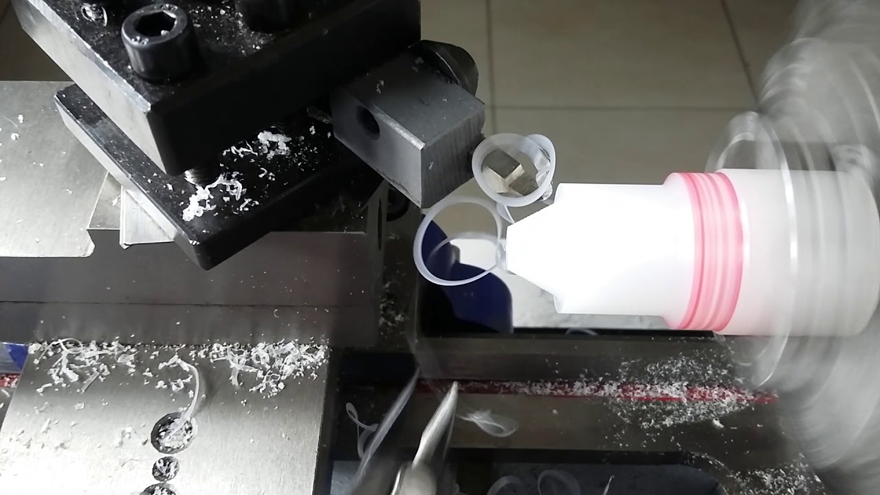 Mini Torno CNC MR-300 Tornenando Chanfro - Torneamento C&ocirc;nico
