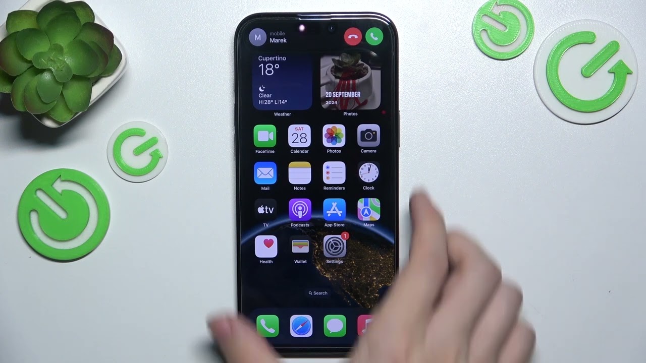 How to Quickly Mute Incoming Calls on Apple iPhone 16 | Call Management Guide