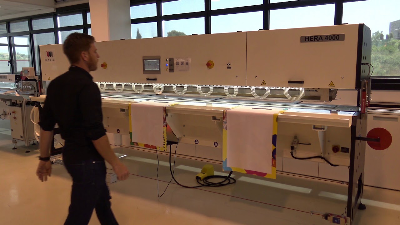 automatic welding machine for banners / Hera