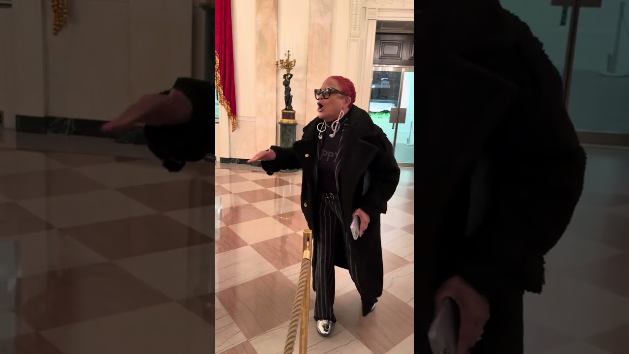 Kim Pinder-Garner singing at the White House 1/4/25 with the President’s Band.