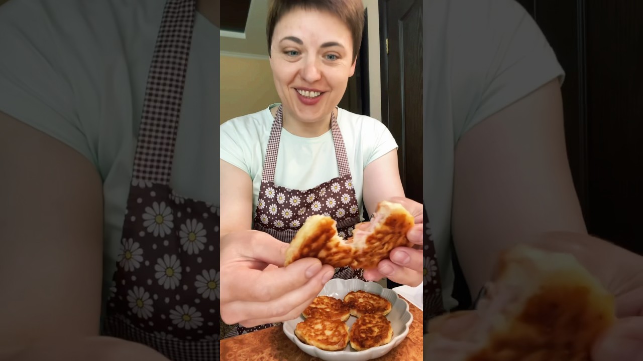 Оладки з ковбасою та сиром!😋