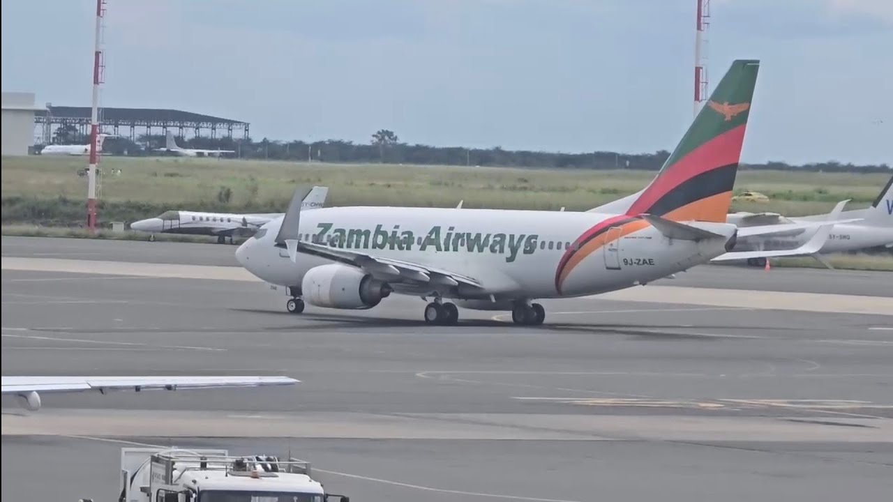 Plane Spotting Compilation | Nairobi, Kenya Ft. 787, A350, A320NEO and rare Boeing 737-700!