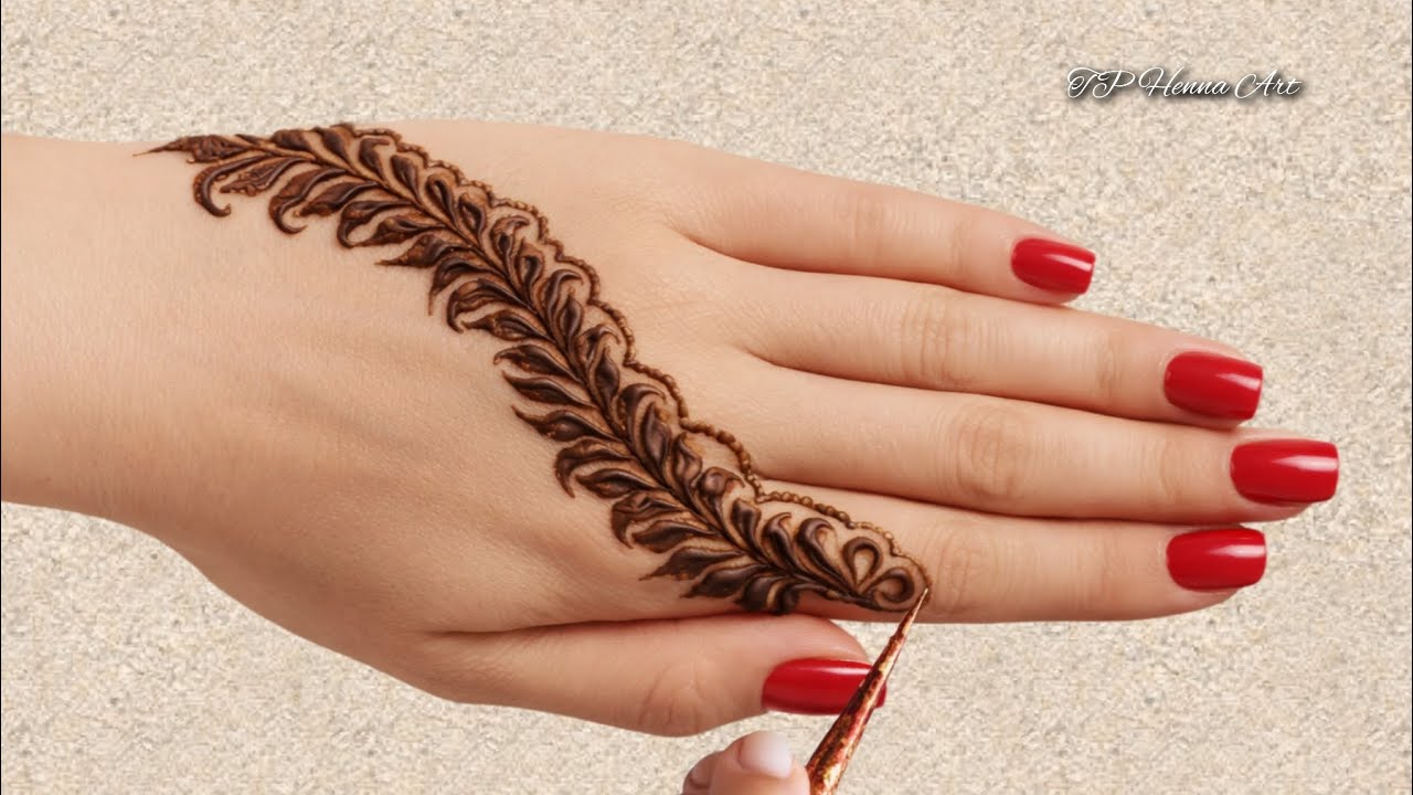 Stylish Back Hand Mehndi Design| The Art of Mehandi 