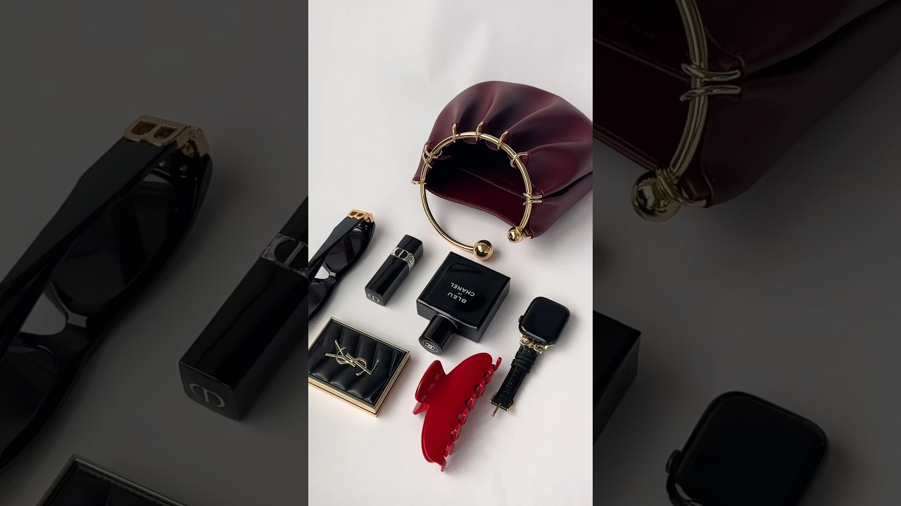 ASMR Unboxing our best seller Burgundy Ring Handle Bag! #asmr #unboxing #whatsinmybag