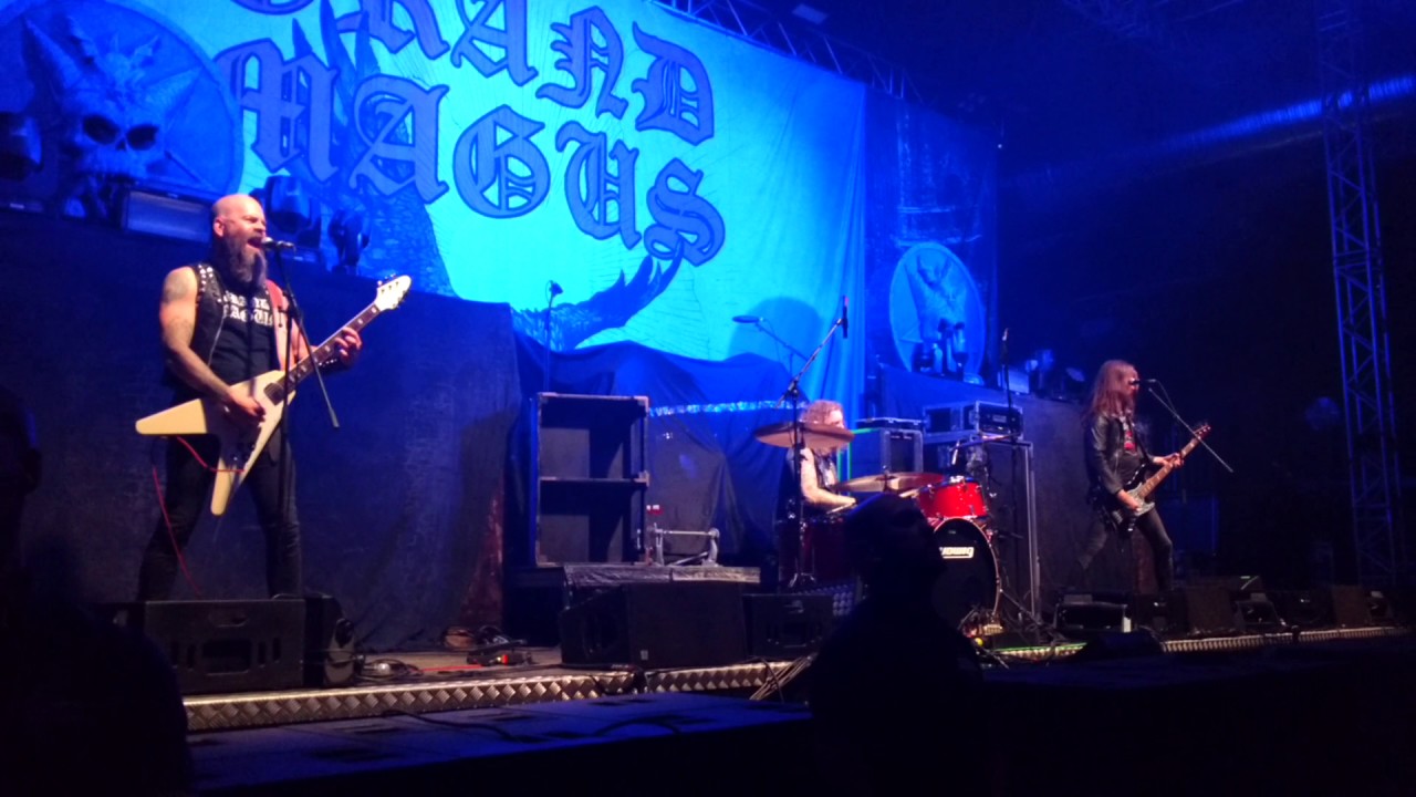 Grand Magus - Like The Oar Strikes The Water - Oberhausen (Turbinenhalle) 28.10.2016