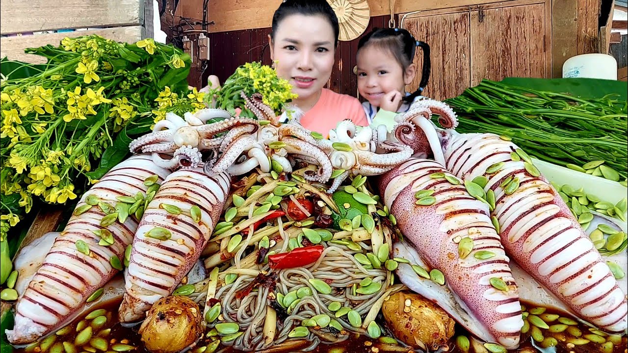 ตำซั่วหมึกกล้วยเผ็ดนัวน้ำปลาร้าเเซ่บจัดจ้านกับน้องชิฟฟ่อน|ส้มซ่าพาเเซ่บ 17 ธันวาคม ค.ศ. 2023