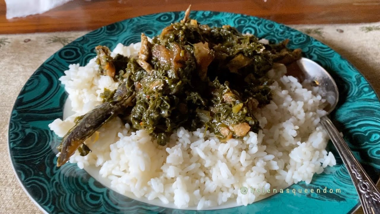 LET'S COOK WATER GREENS aka Malabar SPINACH | LIBERIAN FOOD❤️🇱🇷😋 | LIBERIA 2021 | HelenasQueendom
