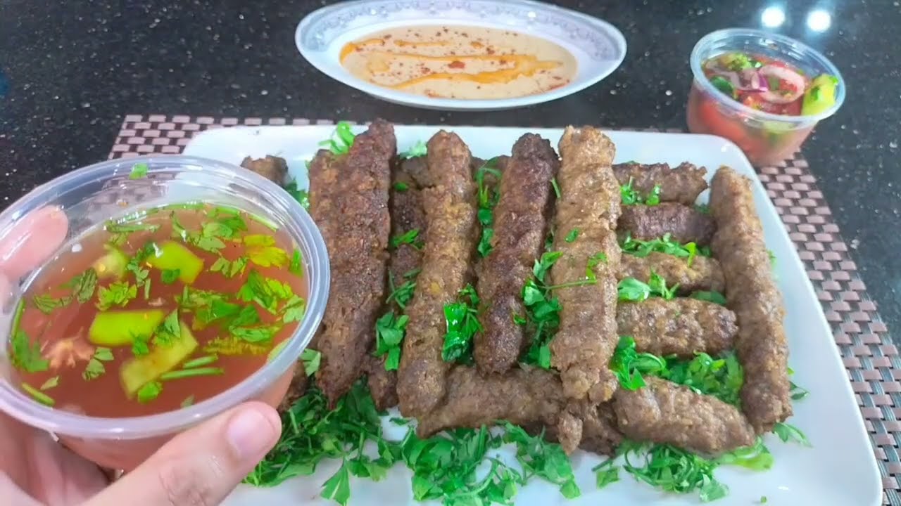 كفتة الحاتي بتفاصيلها مع سلطة الحاتي  والويسكي