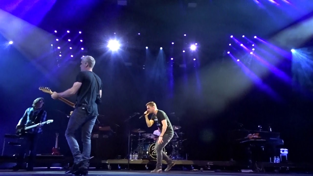 6. Don't You Forget About Me - Matchbox Twenty - Syracuse 9/9/17