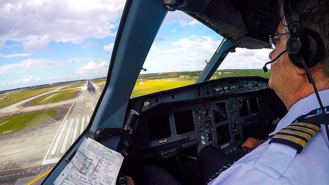 Airbus A330-200 Cockpit Landing at Orlando Airport