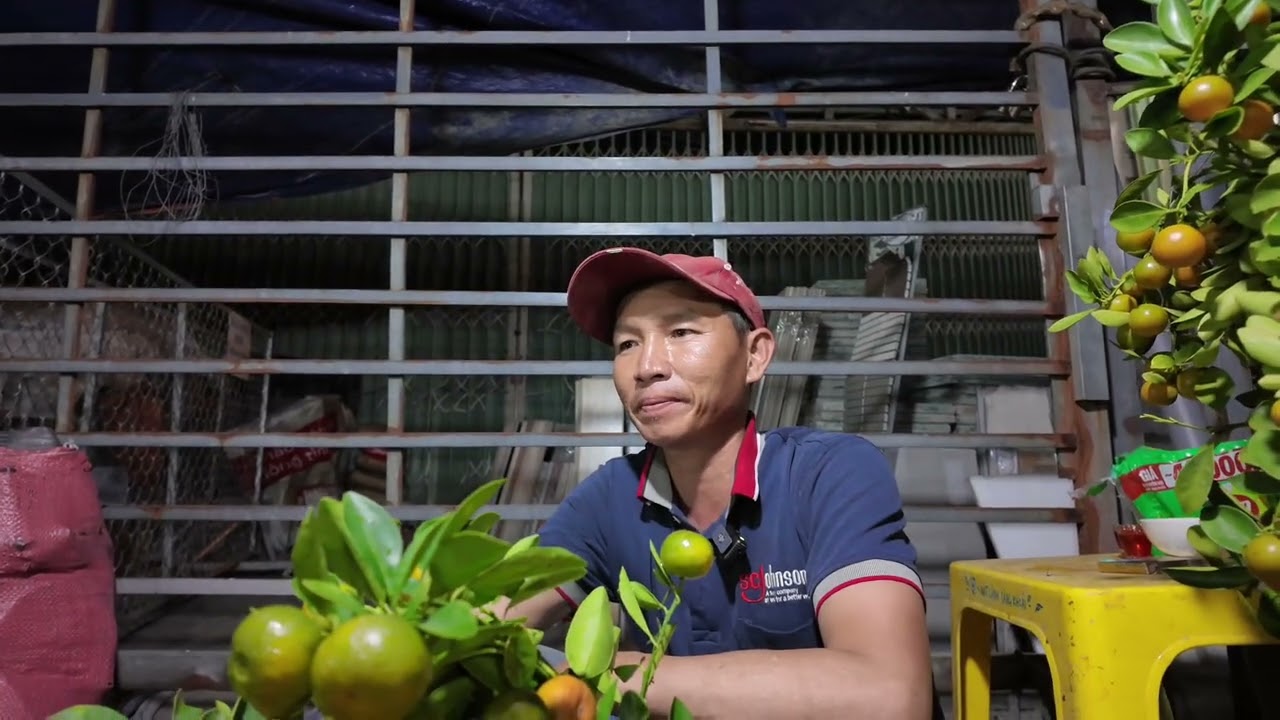 Mong là anh bán được nhanh về quê ăn Tết sớm