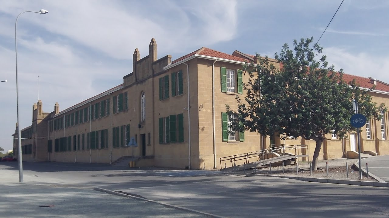 Driving to English School in Nicosia, Cyprus (Oct 18, 2015)