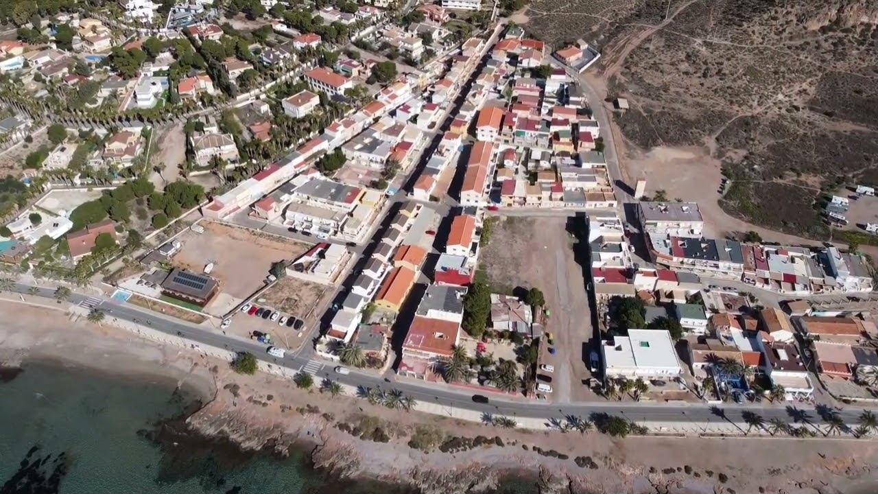 Playa de la Azoh&iacute;a.