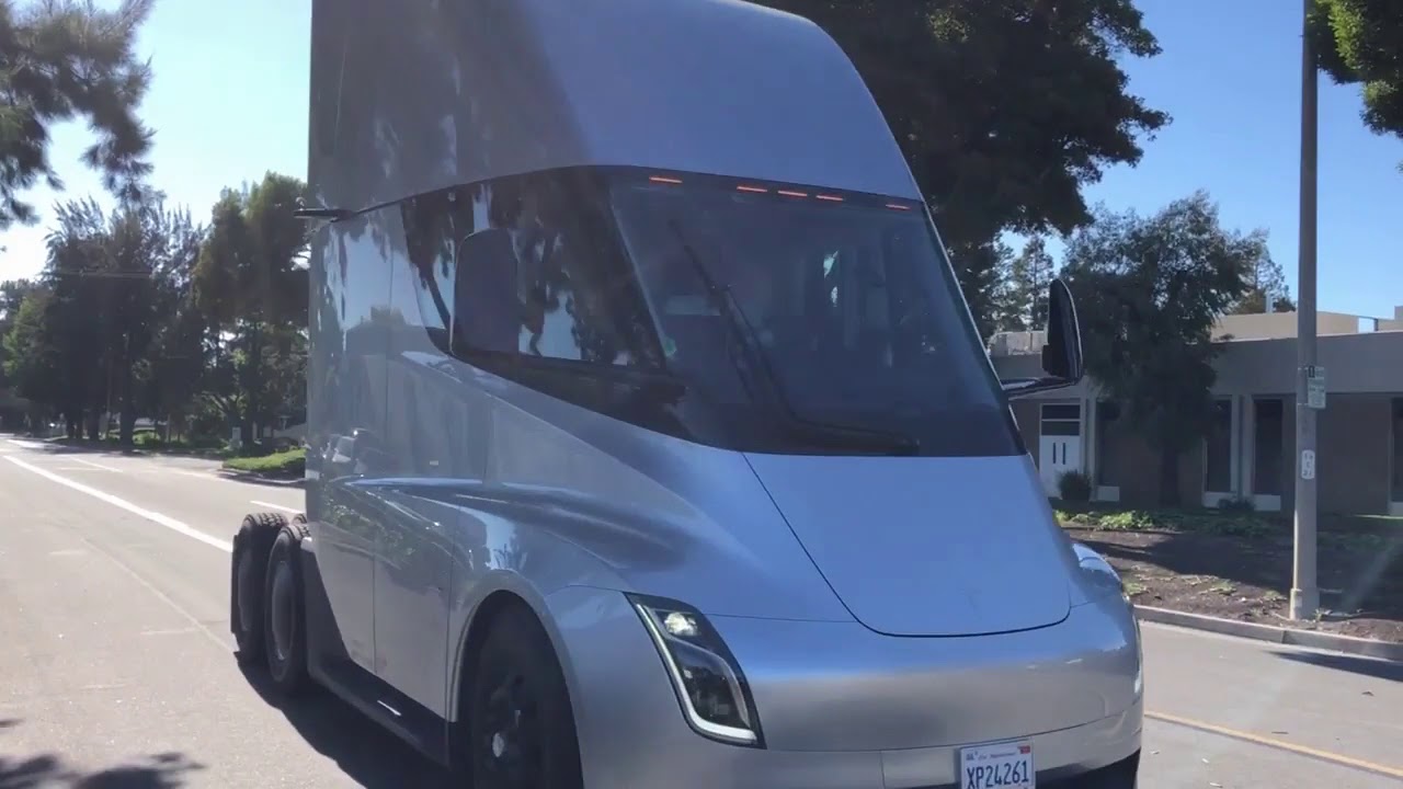 Waberer's testing Tesla Semi!
