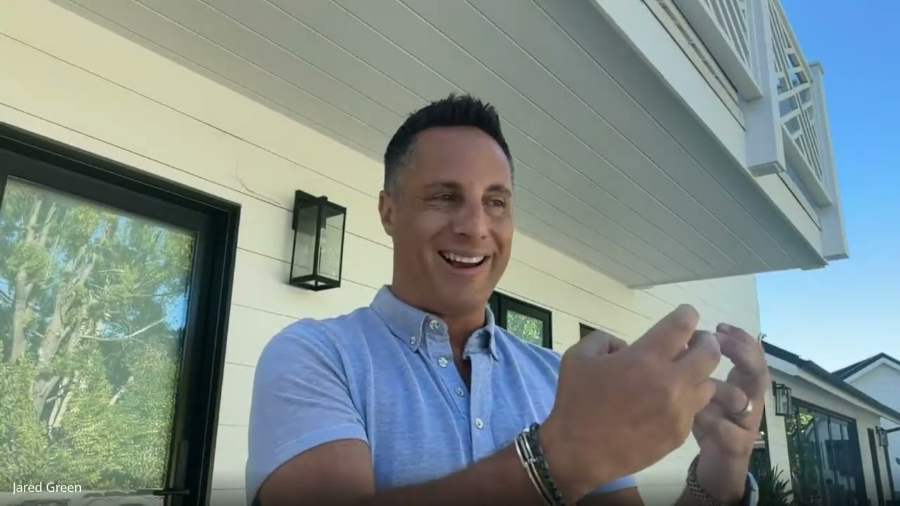 Why California Homeowners Should Replace Damaged Siding ASAP | Approved Contractor