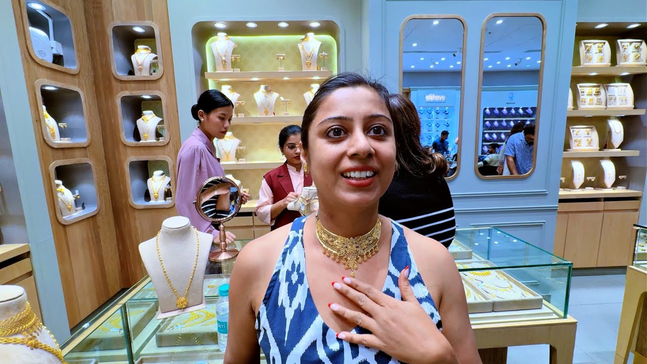 OMG! Yeh Gorgeous Gold Necklace Set Gift Mila is Puja me