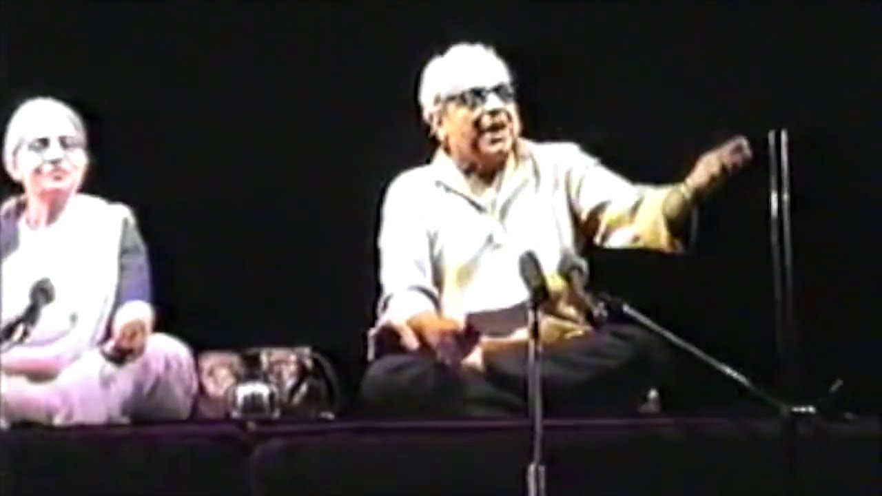 P.L. Deshpande & Sunita Deshpande- Borkar Kavita Vaachan (January 1987, Mumbai)