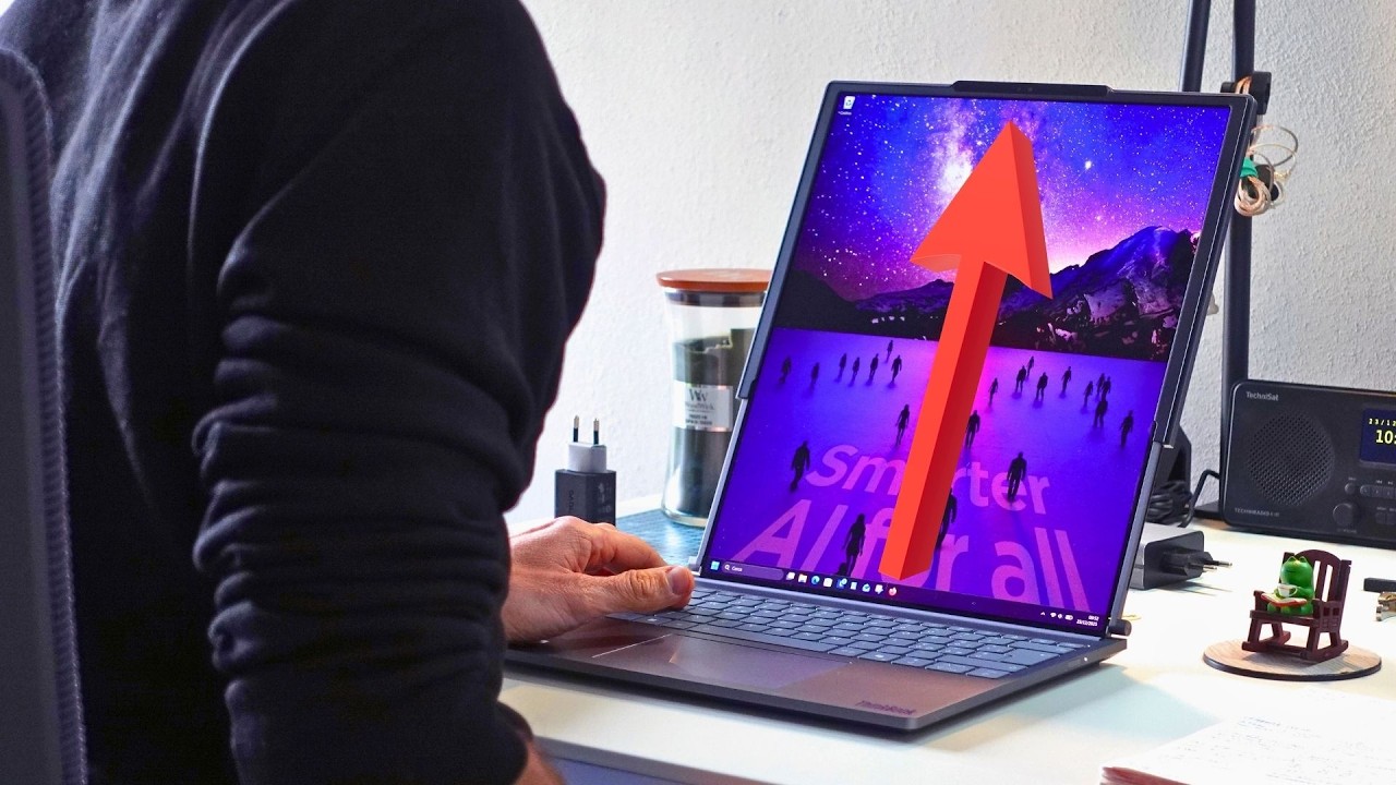 Il Futuro dei Laptop &egrave; Avvolgibile? Recensione Lenovo ThinkBook Plus Gen6 Rollable
