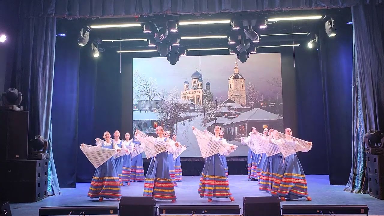 Концерт ансамбля народного танца 