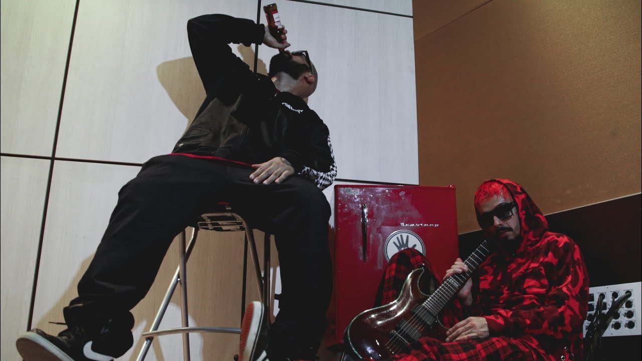 Gigante No Mic - RAP Machine [Prod. DropɅllien]