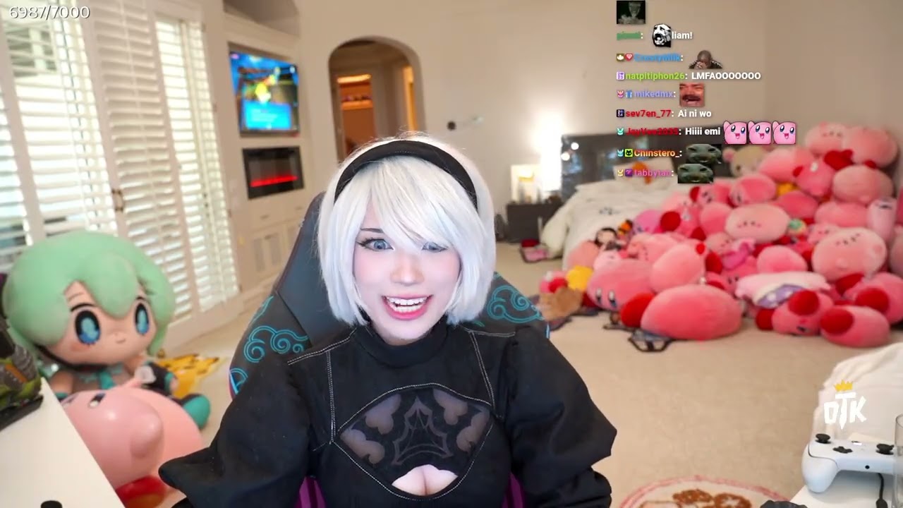 Emiru - [April 13th 2025] Playing Nier as 2B