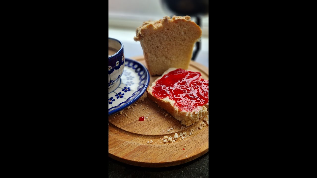 Chlebek / drożdżówka