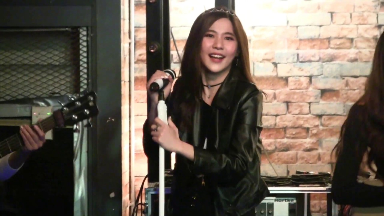 ALIZ- น้ำ ตาล เอิง ลูกหวาย  @ Bardeni Bar & Bistro   #Lost #เรื่องชั่วคราว #Alizband