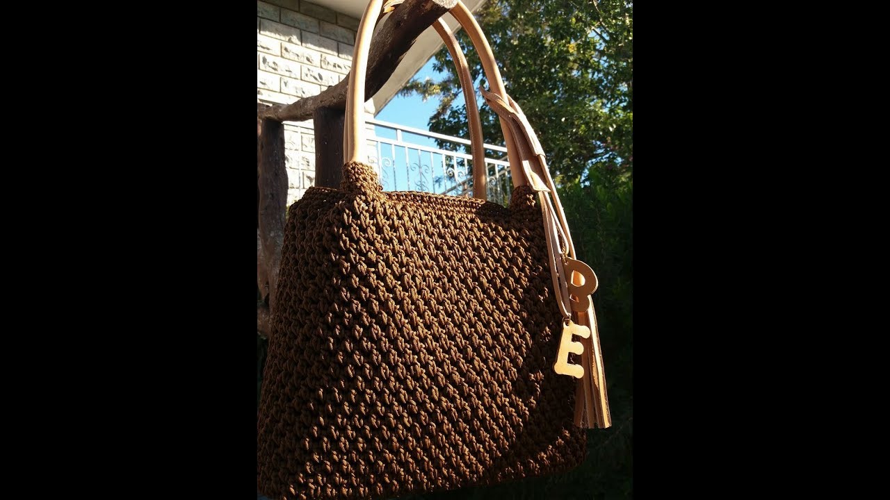 Borsa con il punto Piramide