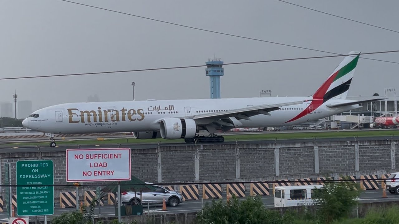 35 Minutes of Plane Spotting in Manila