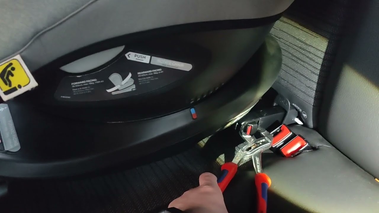 Isofix klemmt bzw. lässt sich nicht lösen
