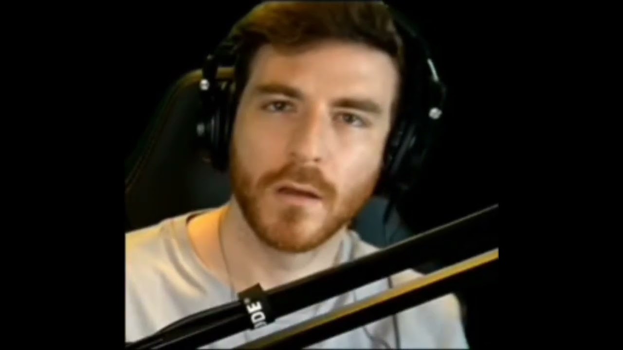 DougDoug Dumbfounded Staring For 5 Minutes