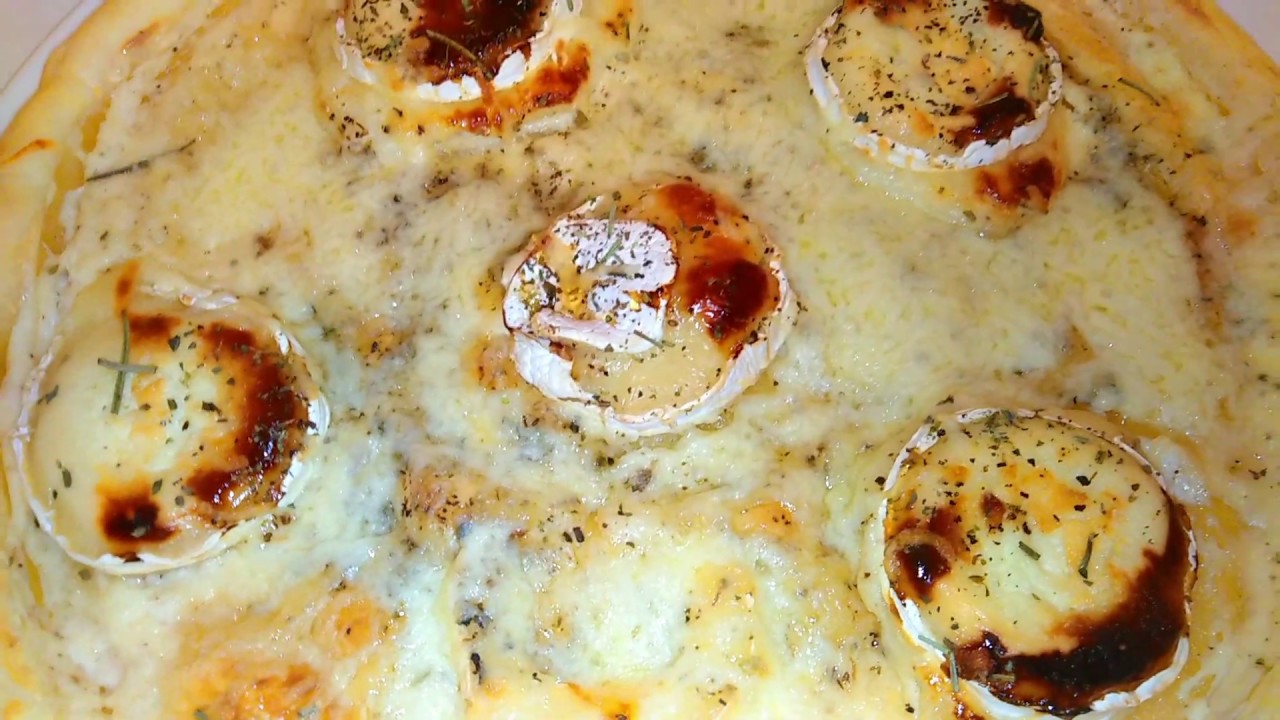 Pizza chèvre miel بيتزا جبن الماعز والعسل