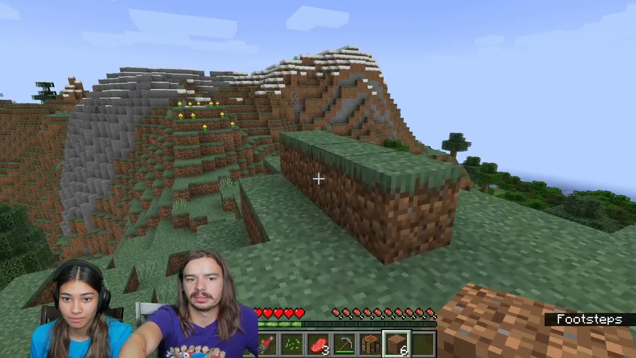 Mara's First Time Playing MINECRAFT!!!