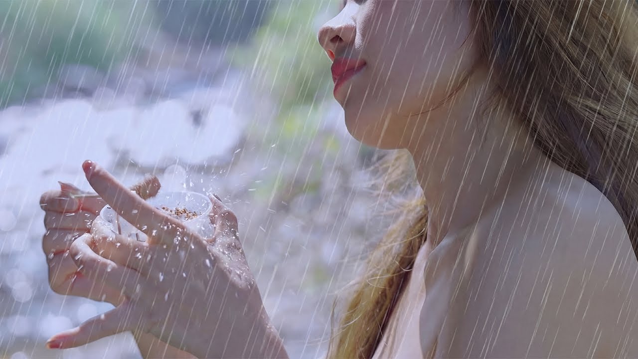 Solo Overnight Camping in Heavy Rain – Outdoor Cooking & Relaxing Rain Sounds #camping #asmr