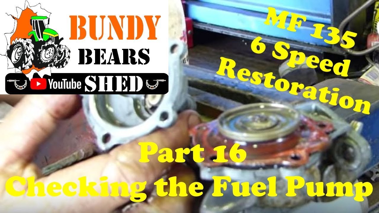 MF135 Restoration #16 Looking at the Fuel Lift Pump