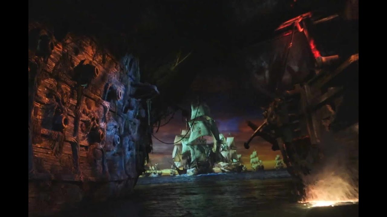 [English] Shanghai Disneyland - Pirates of the Caribbean: Battle for Sunken Treasure