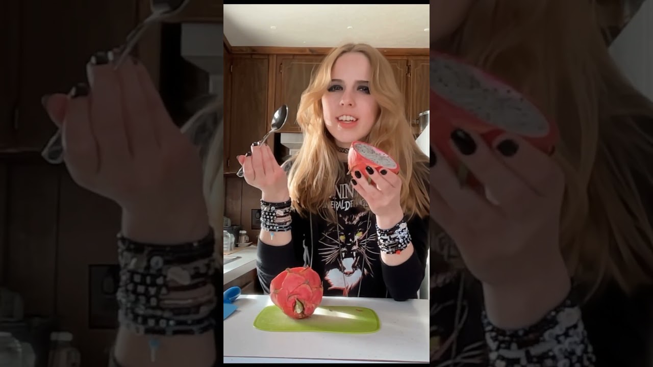 Trying DRAGON FRUIT For The FIRST TIME!