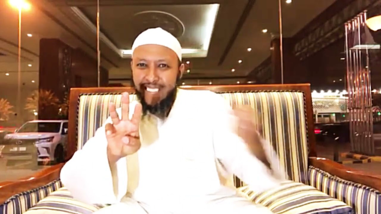 قصة مؤثرة عن سارق أراد أخذ الفلوس فرجع له مكره السيء