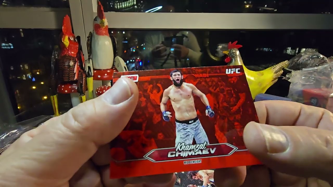 2025 UFC Topps Stadium Club release day case break. Box #2.