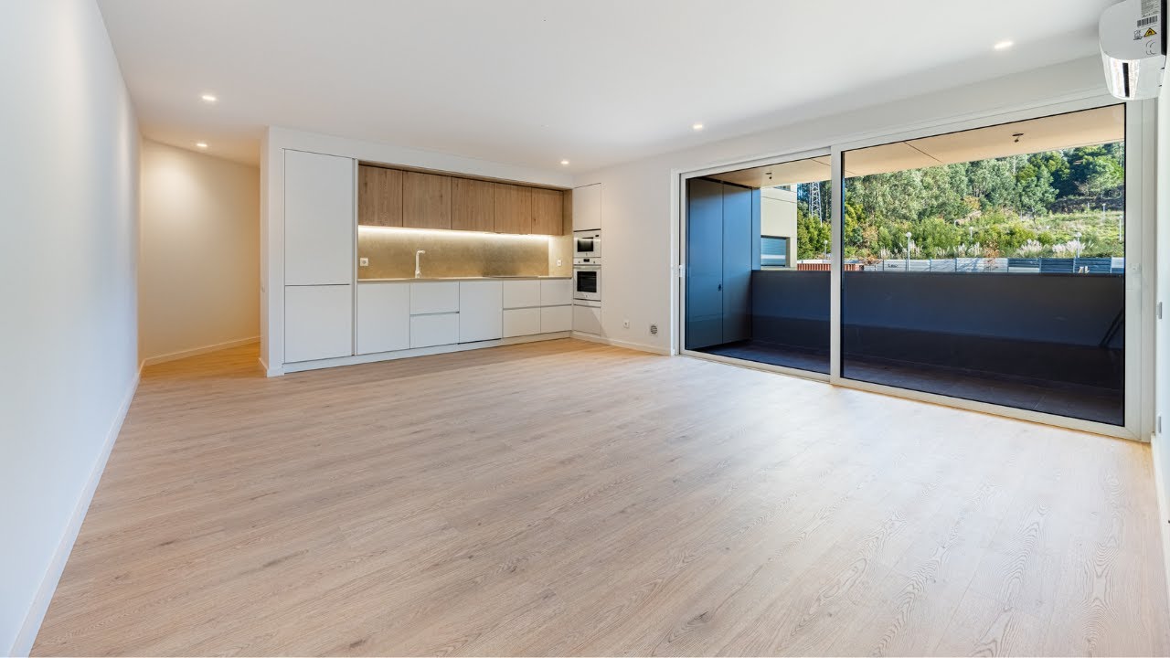 Apartamento NOVO T2, 2 suites+ 3 WCs, em Fânzeres (Gondomar)