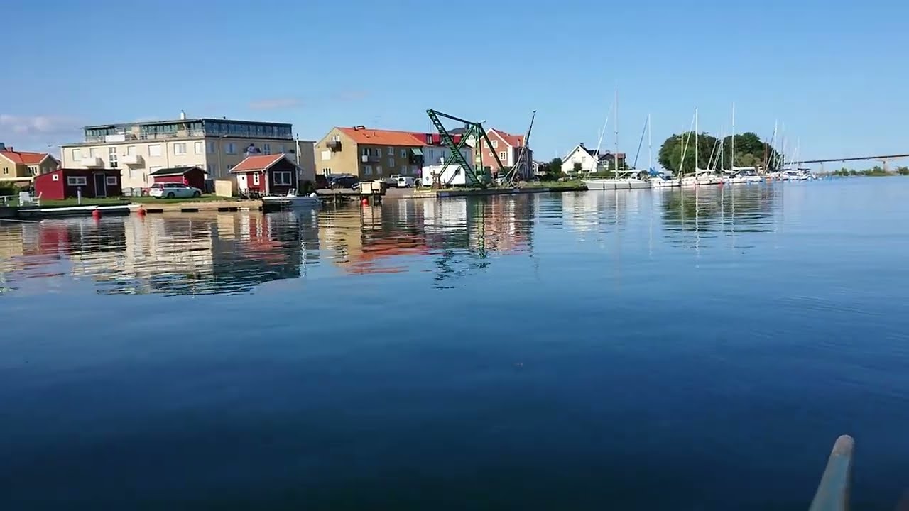 Ängö hamn Kalmar James Bond Gunnar Schäfer Ölandsbron Kalmar slott och Domkyrkan www.007museum.com