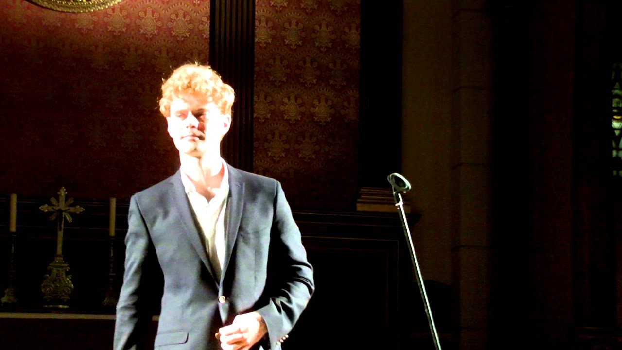 Memphis Lives In Me sung by Matt Wycliffe at Westend Fests