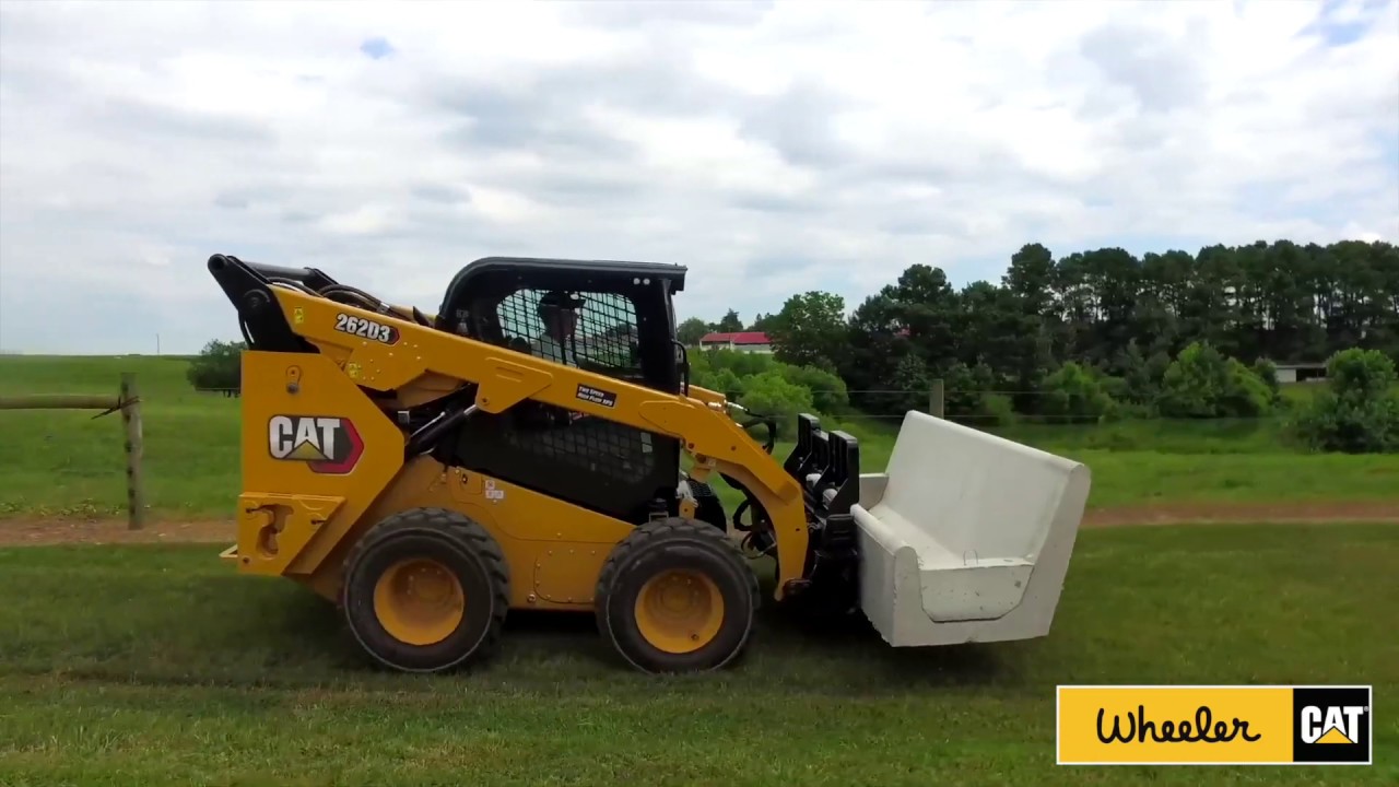 Cat® Compact Track Loader D3 Series   Features and Benefits