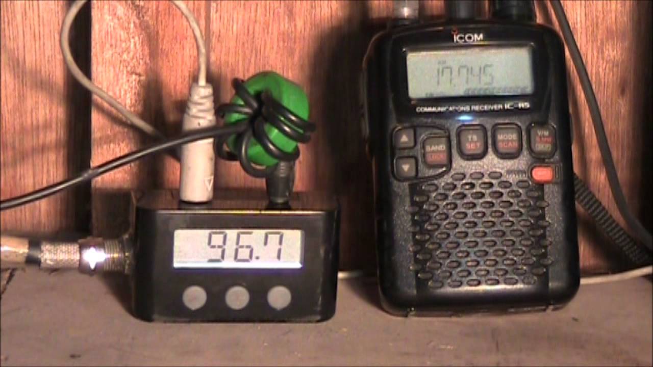 FM TRANSMITTER ANTENNA HACK - Griffin Roadtrip Ipod Digital FM Transmitter