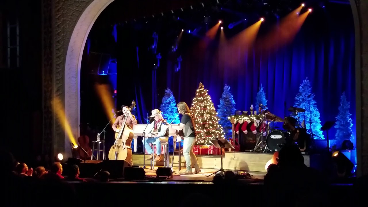 Atz Lee (Live) - Yodeling Death Song