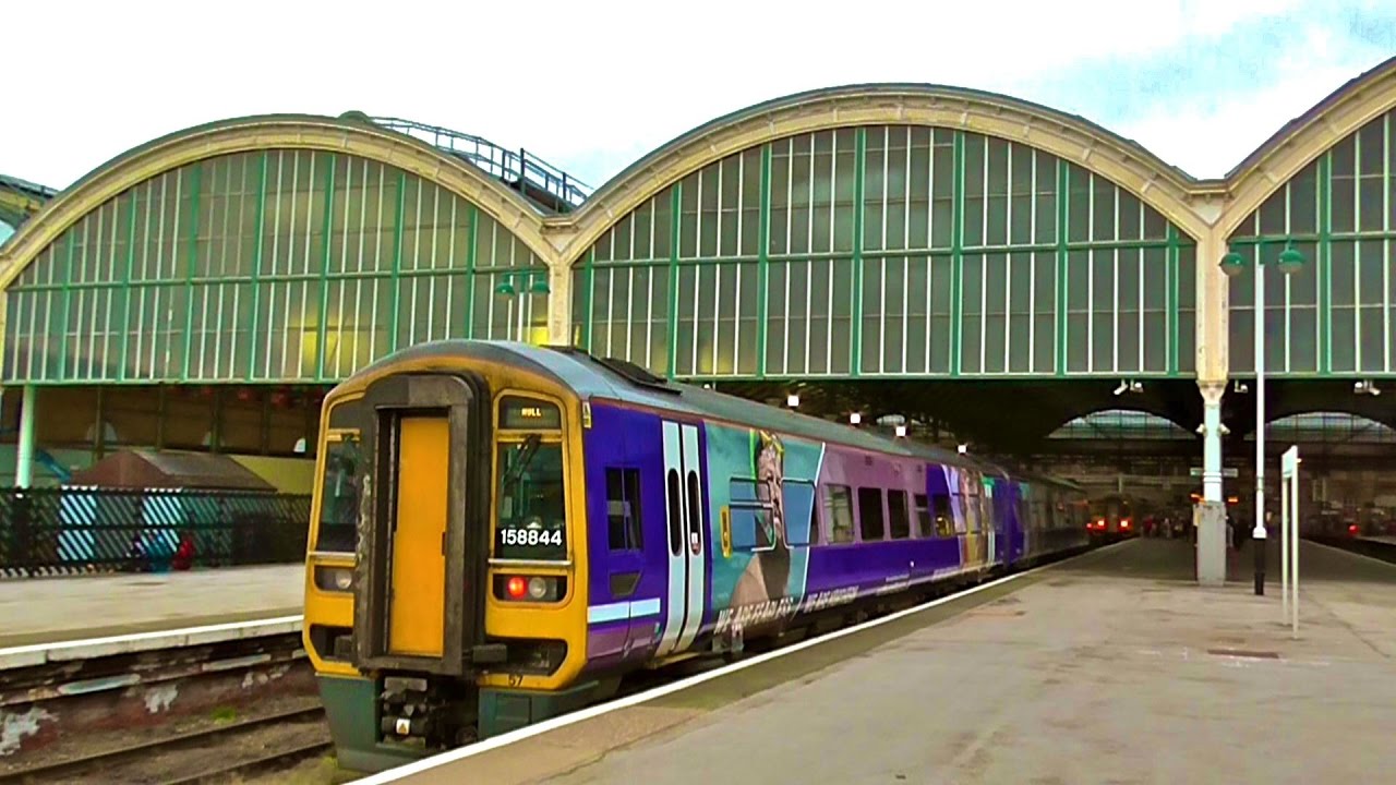 Trains At Hull Paragon - Saturday 24th September 2016