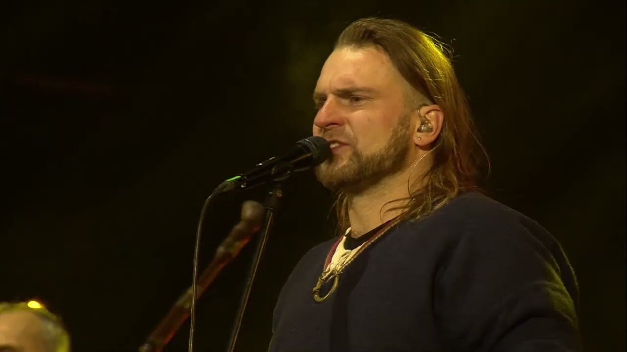 Pērkons brauca pār debesi (Live at Uzvaras parks, Rīga, 2024) - Auļi