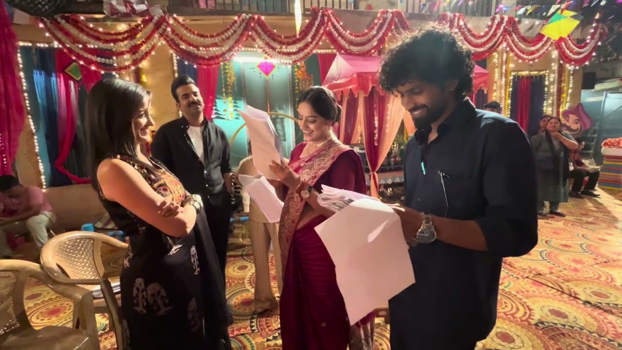 Mannat bts #mannattvshow #deepikasingh #colourstvserial #reading #reharsal #filmmaker 